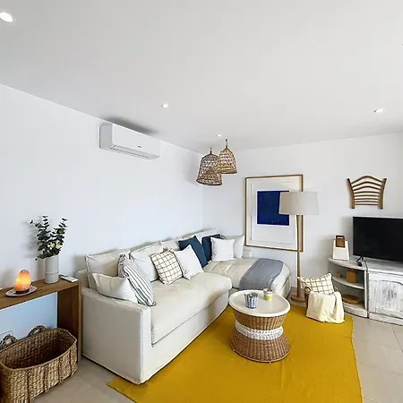 Roca Fornells, Apartamento Vistas Mar F125 * フォルネイス